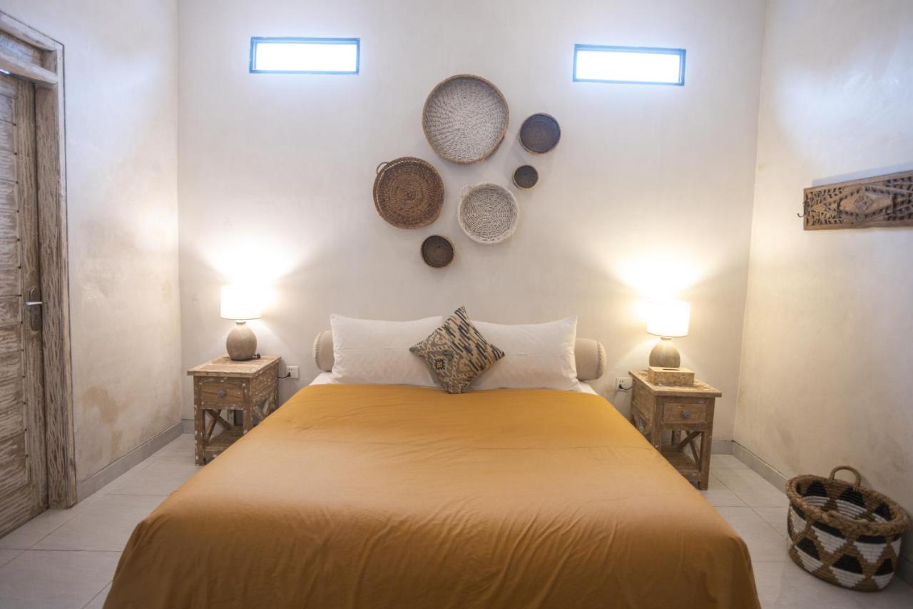 Gypsy Moon Bali Hostel Canggu  Exterior photo
