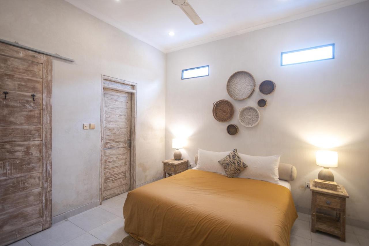 Gypsy Moon Bali Hostel Canggu  Exterior photo